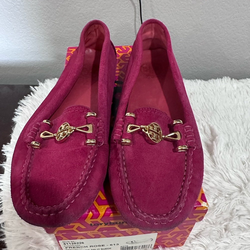 Tory Burch Daria Driver -Split Suede - image 1